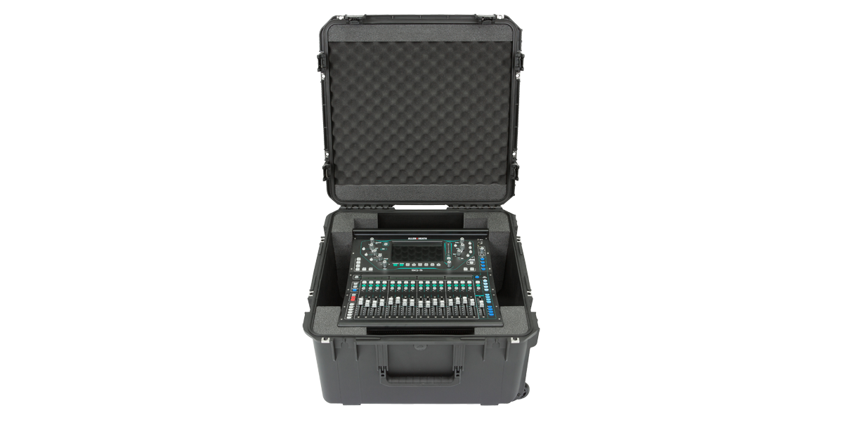 iSeries 2222-12 Allen & Heath SQ5 Mixer Case