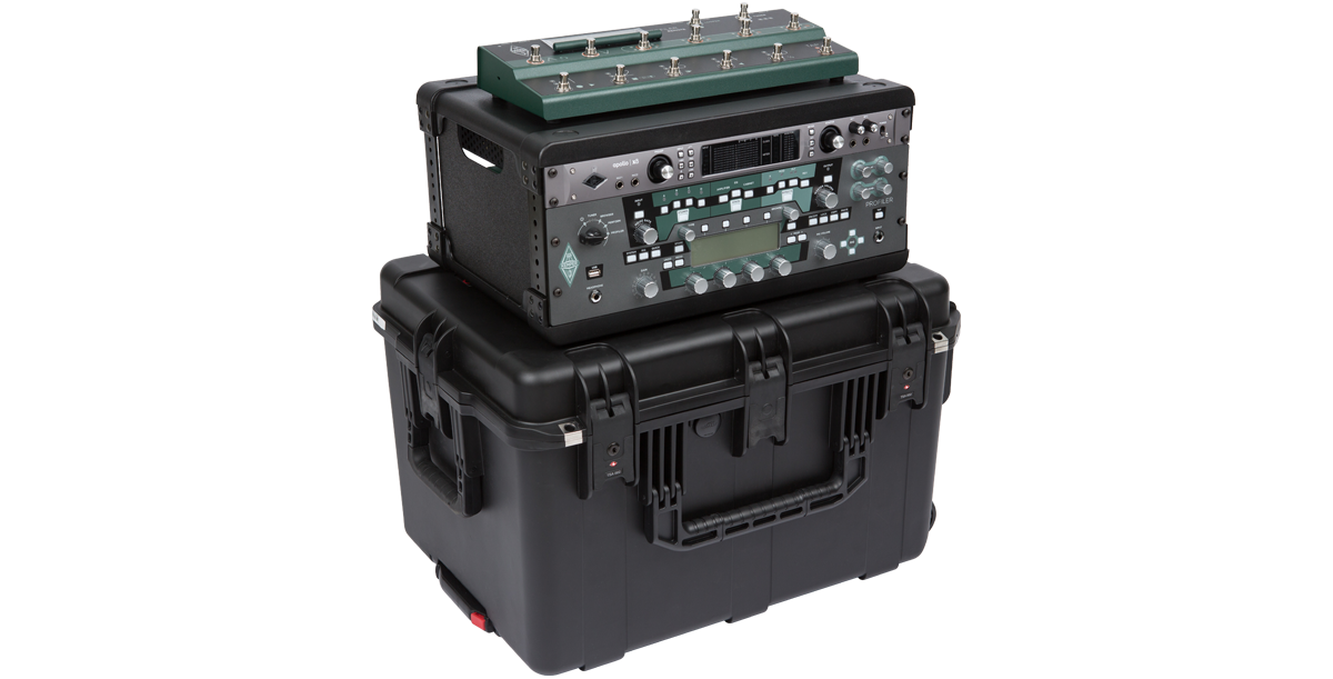 4U iSeries Guitar FX Rack shown with guitar processor and foot controller stacked on top, highlighting portable fly rack design.