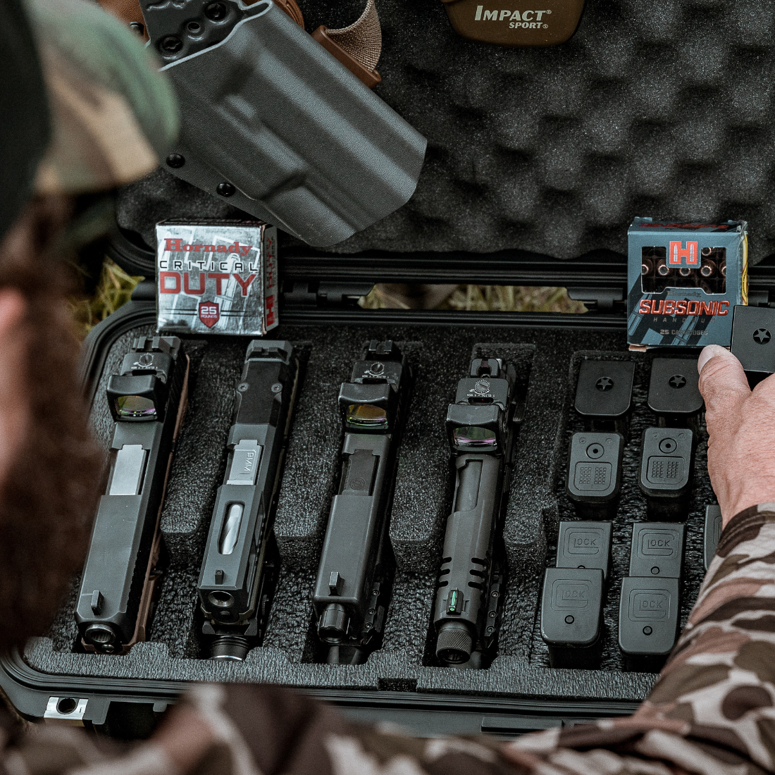 iSeries 1610-10 Four Handgun Case