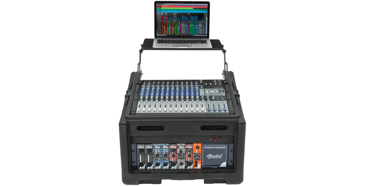 Rolling compact rig with 10U mixer, 4U rack, and laptop tray displaying audio software. Ideal for DJs and mobile sound engineers.