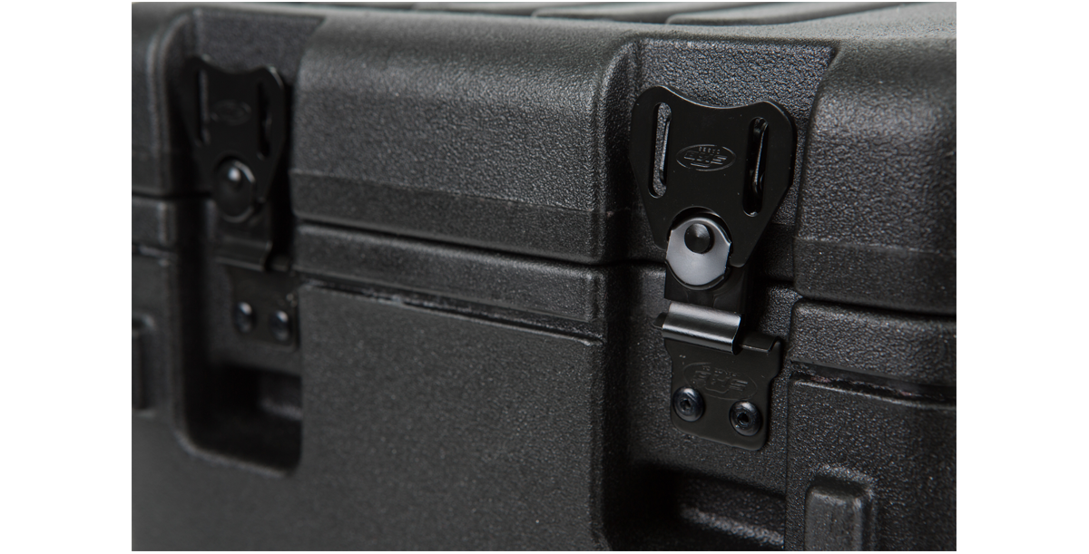 Detail of the heavy-duty latches on the SKB 4U Roto Rolling Rack, designed for secure closure and rugged durability.