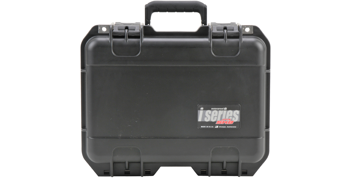 Back view of iSeries 1309-6 case with molded handle and iSeries branding, designed for heavy-duty protection and portability.