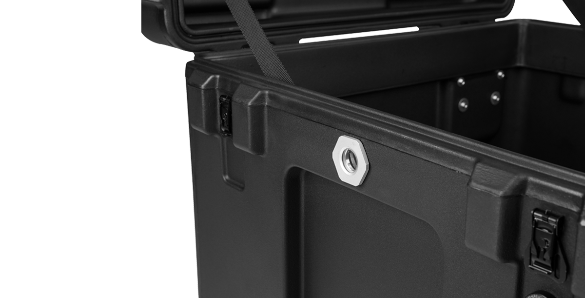 Side view of rSeries TA446 Viewing Port on heavy-duty case, designed for long-lasting performance in vacuum accessory applications.
