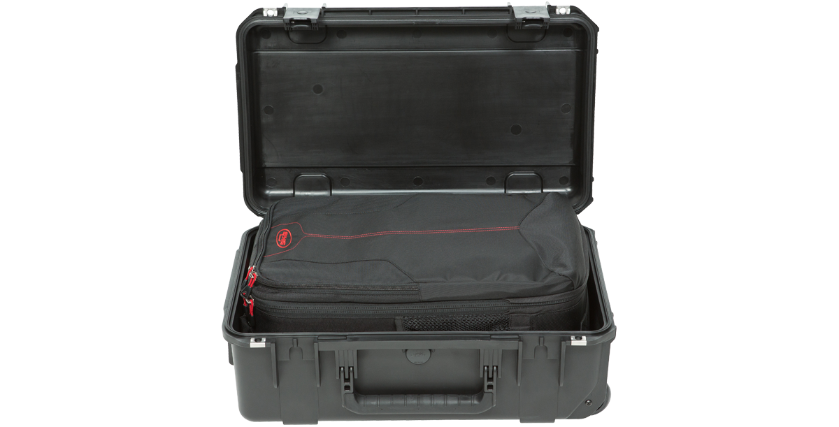 iSeries 2011-7 Case