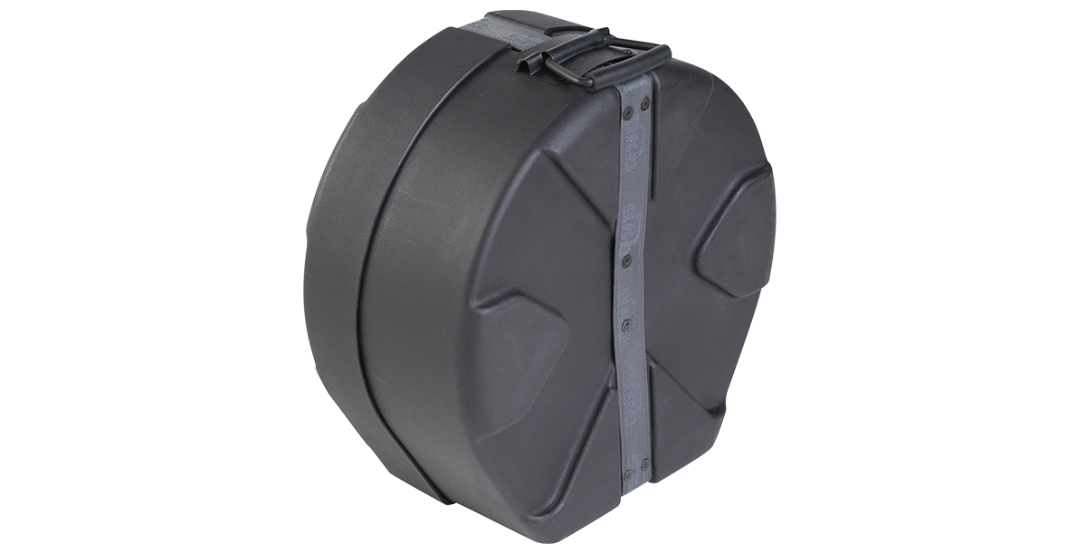 Side view of 5 x 13 snare case with heavy-duty construction and padded interior, ideal for percussionists needing secure drum protection.