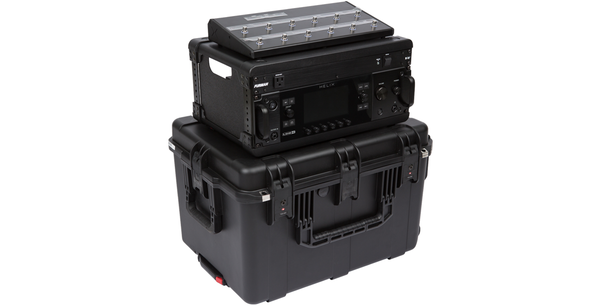 4U iSeries Guitar FX Fly Rack with Helix processor and controller mounted on black molded case with reinforced corners.