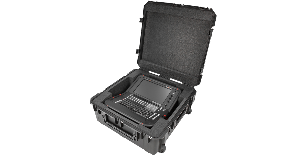 iSeries 2828-12 Allen & Heath Avantis Solo Case