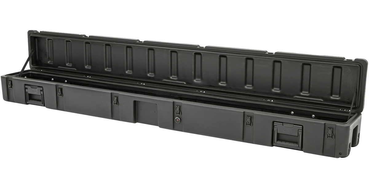 rSeries 8608-8 Case with Wheels