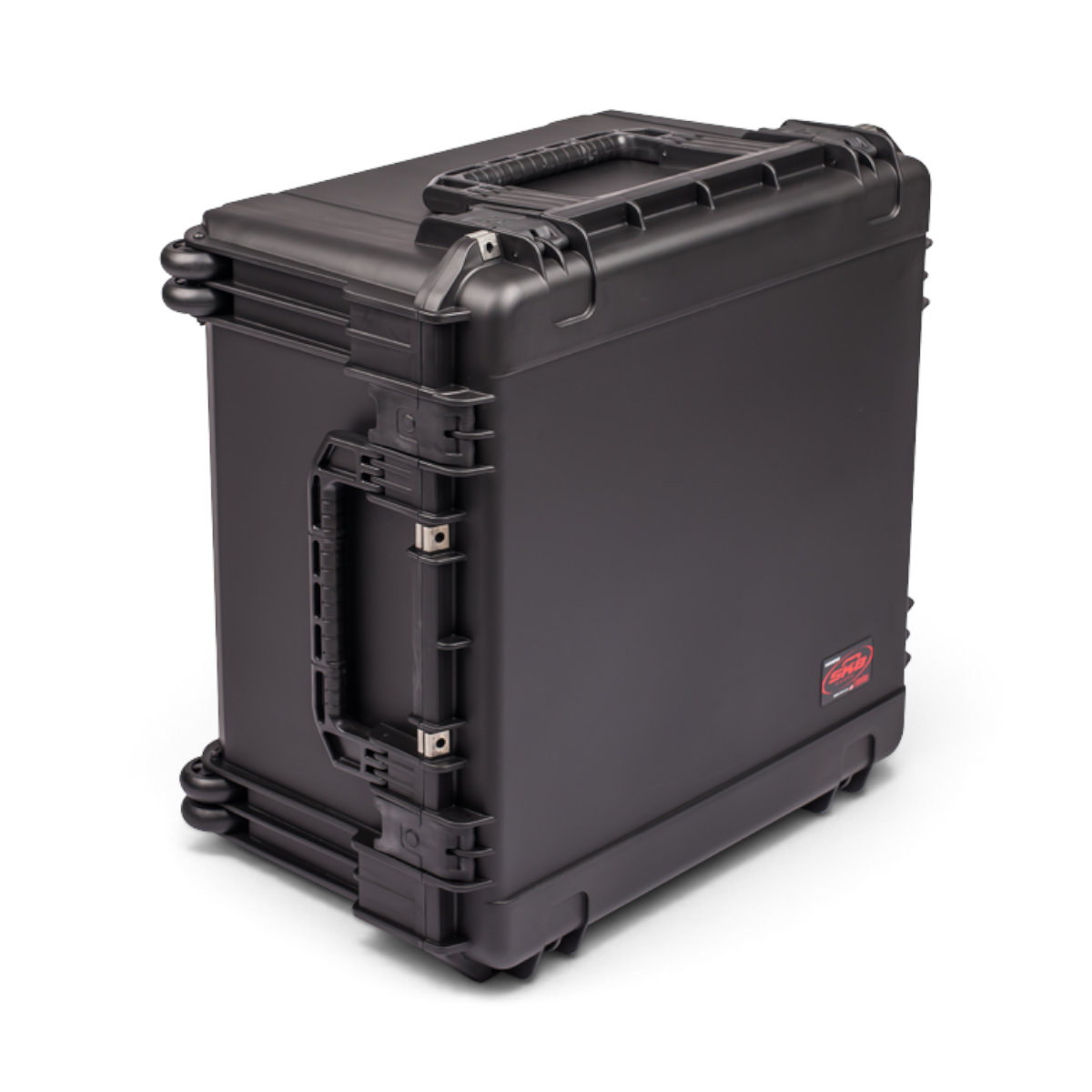 SKB Cases iSeries 2424-14 black waterproof injection molded polypropylene equipment case with side handle