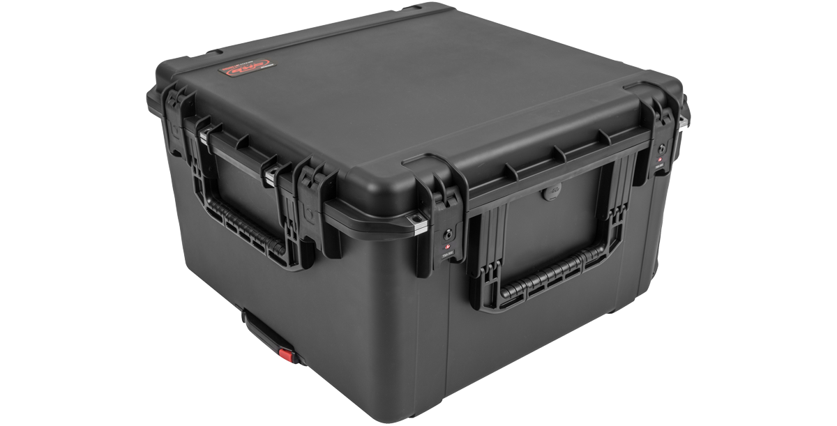 20" Fly Rack Case - iSeries Injection Molded with side handles and rugged exterior, ideal for air travel and field use.