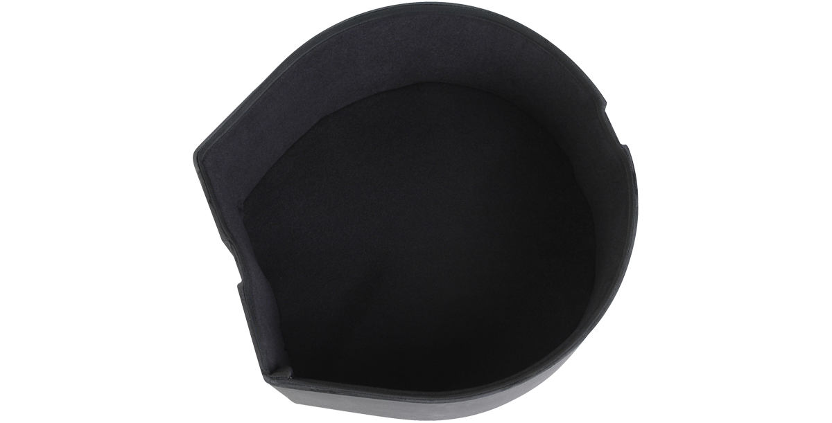 Interior view of 5.5 x 14 snare case with padded lining, offering cushioned protection for snare drums during storage or travel.