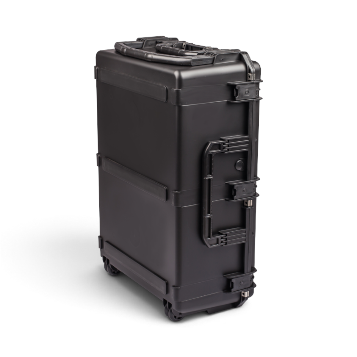 SKB Cases iSeries 3424-12 black waterproof hard case with wheels and secure trigger latches