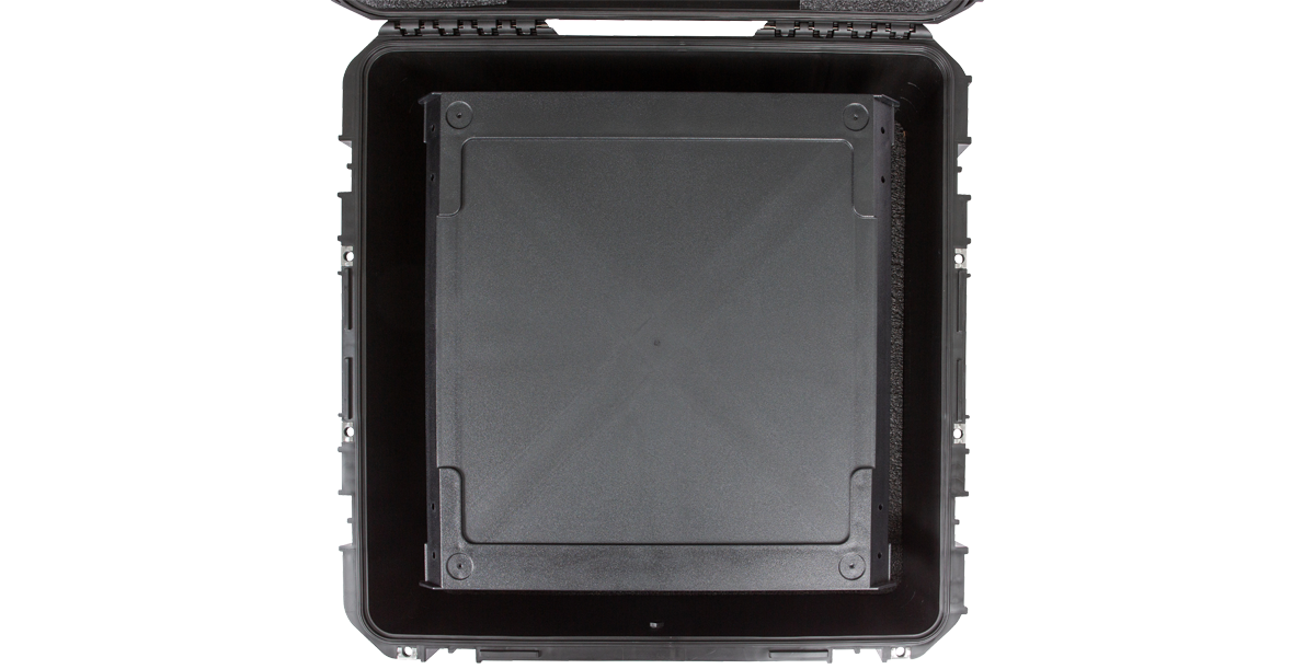 20" Fly Rack Case - iSeries Injection Molded top-down view of internal rack mount, designed for compact and secure equipment housing.