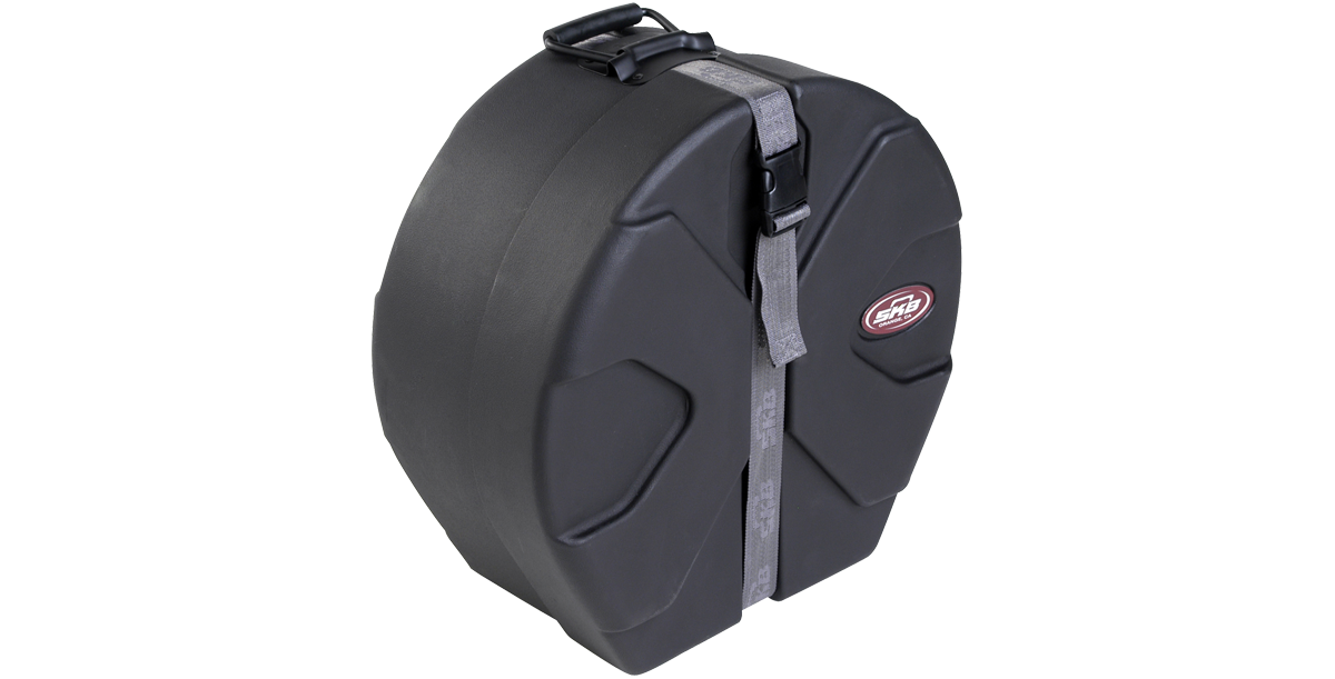Side view of 5.5 x 14 snare case with SKB logo, highlighting durable construction and molded contours for drum safety.