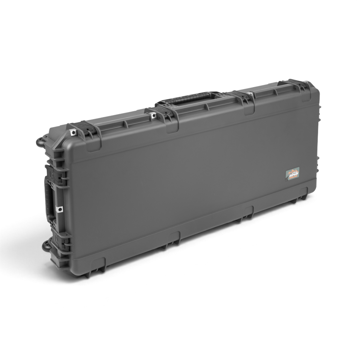 SKB Cases iSeries 4719-8 Overland waterproof hard case in charcoal grey with durable polypropylene construction.