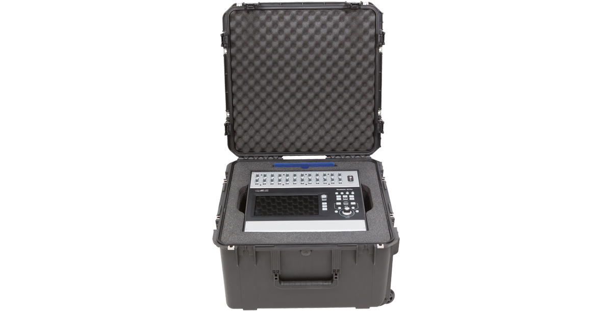 iSeries 2222-12 QSC iSeries QSC Mixer Case