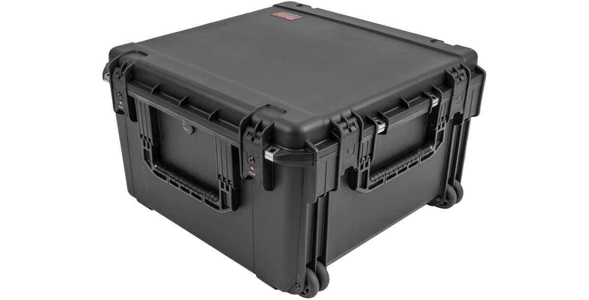 20" Fly Rack Case - iSeries Injection Molded angled view showing reinforced corners and wheels for easy mobility and durability.