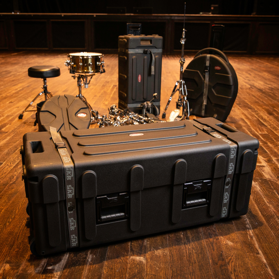 Large Drum Hardware Case with Wheels
