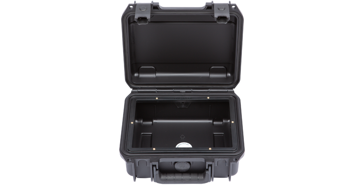 Interior view of 3i-0907-4 case showing mounting points for 3i-0907-PRK Panel Mounting Ring Kit in vacuum accessory setups.