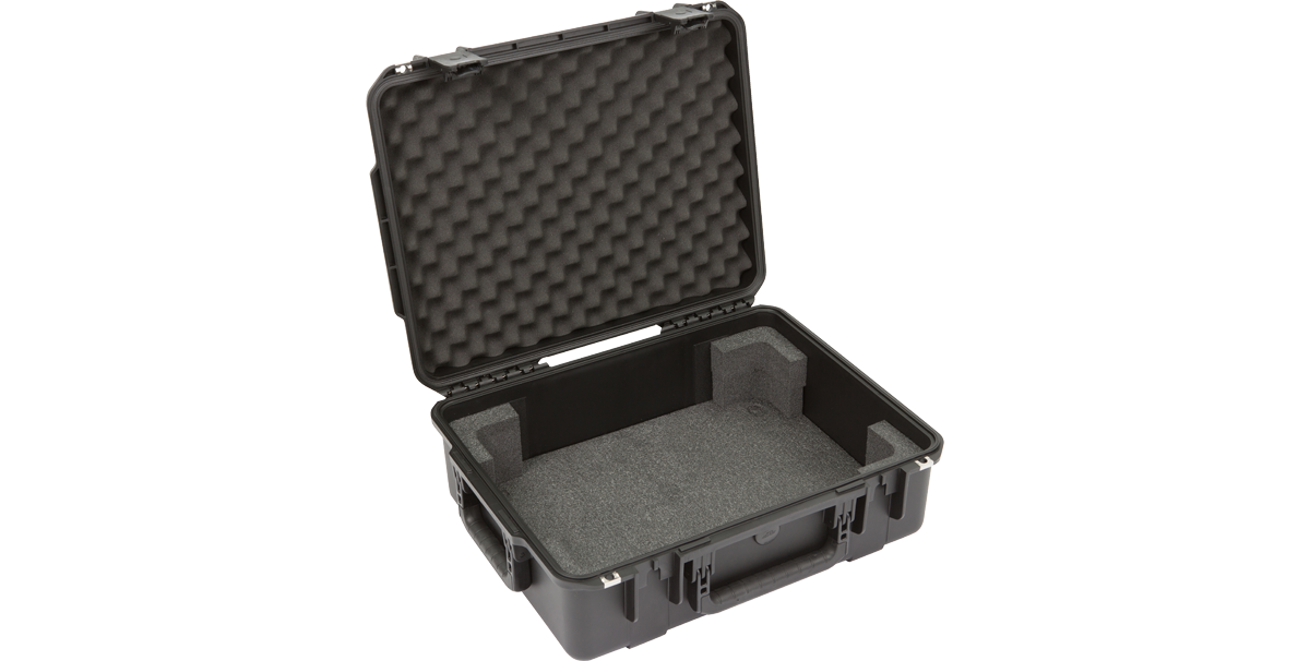 iSeries 2015-7 Case w/ 1SKB-PB1712 Pedalboard
