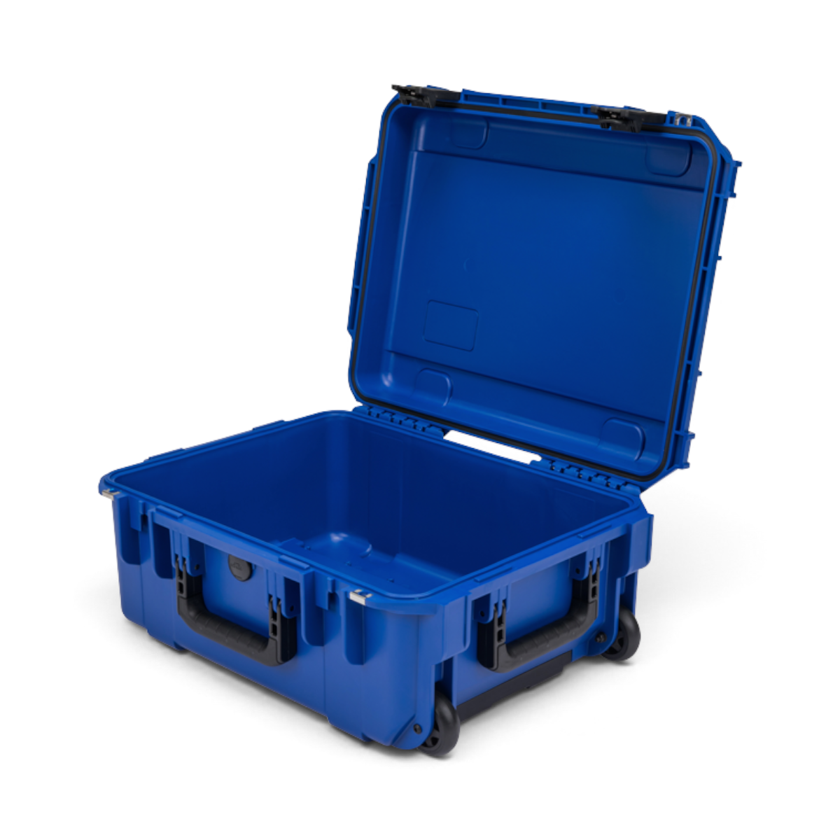 SKB Cases iSeries 1914-8 blue waterproof injection molded polypropylene case with open lid and wheels