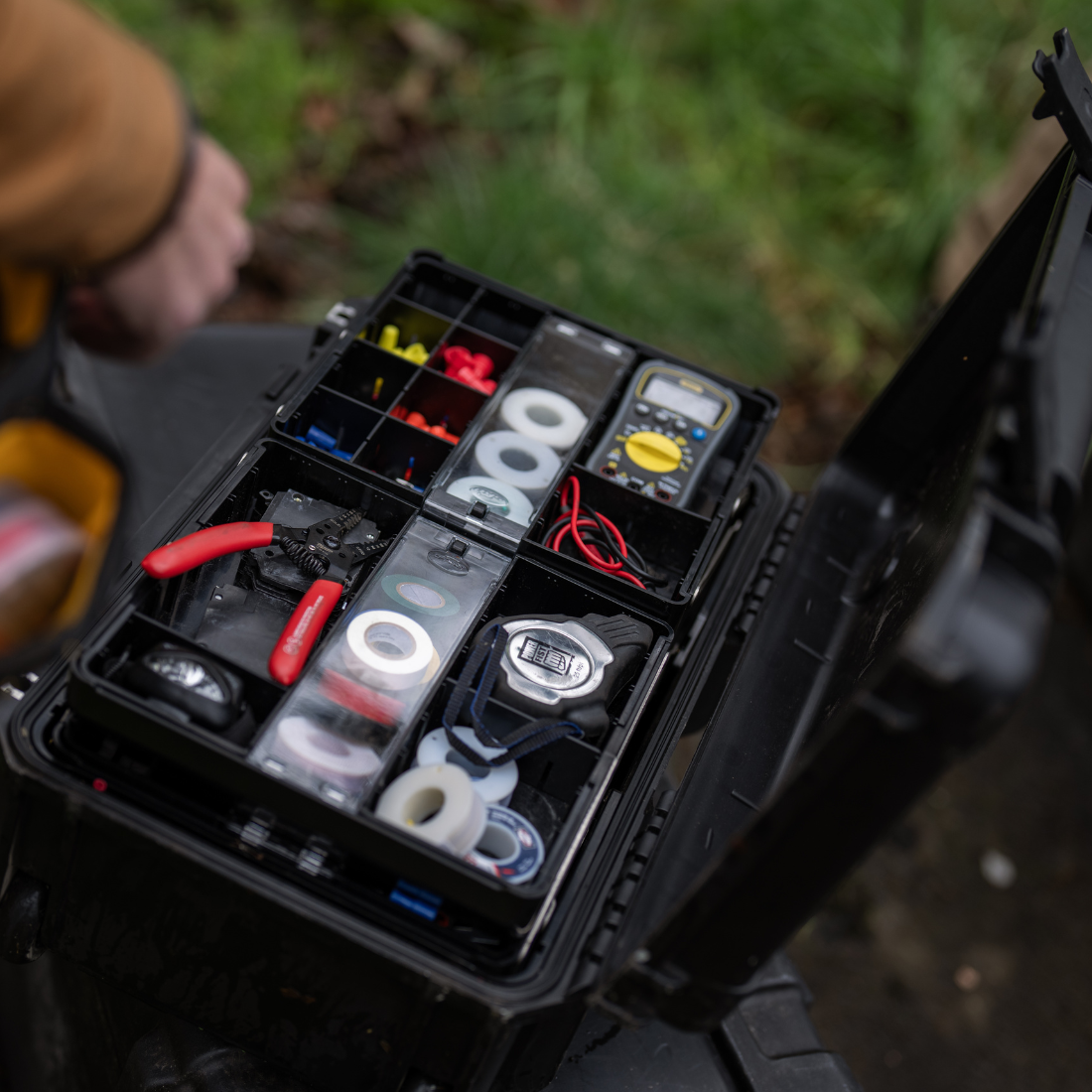 iSeries 2011-7 Tech Box - Dual Trays | Waterproof Case