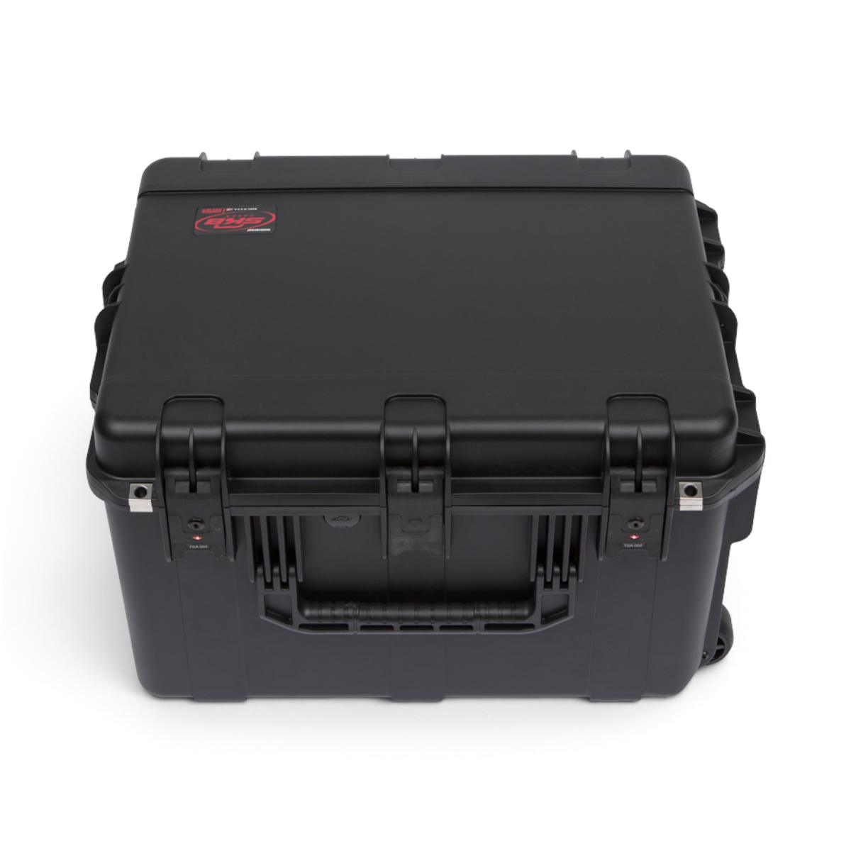 SKB Cases 4U iSeries injection molded black guitar FX fly rack case with TSA-approved locking latches.