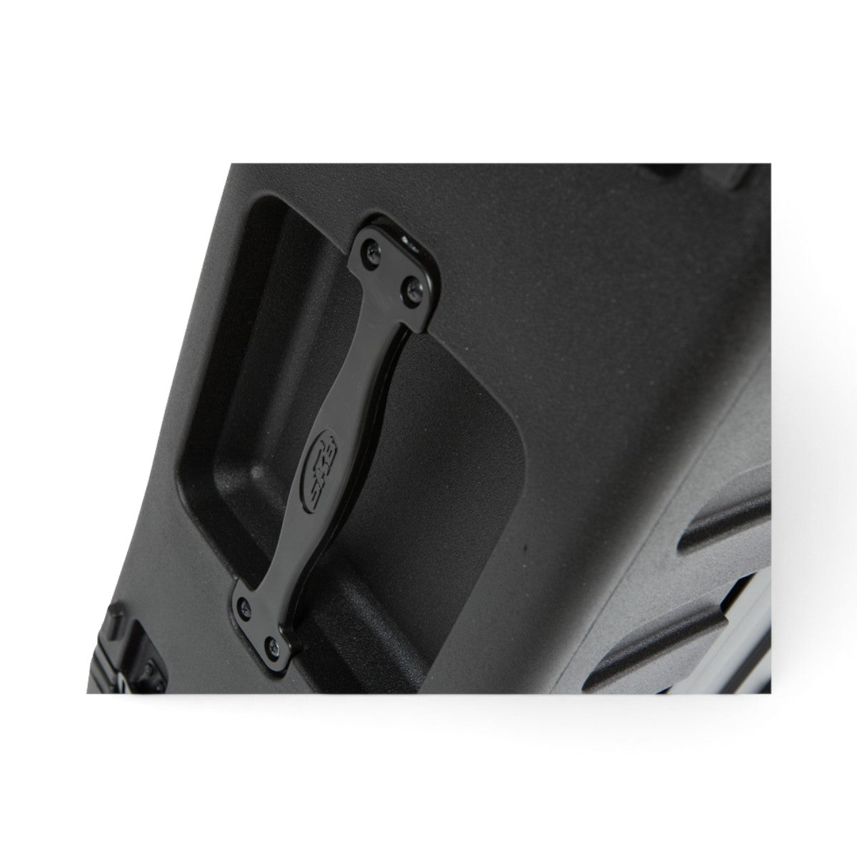 SKB Cases 4U rSeries Rolling Rack featuring a durable black polyethylene exterior with a flush carry handle.