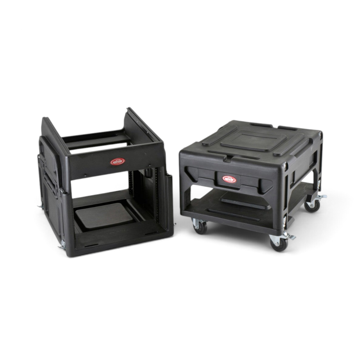 SKB Cases Gig Rig mixer and rack case with durable black roto-molded LLDPE construction and heavy-duty locking castors.