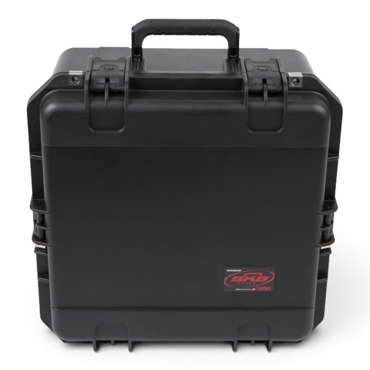 SKB Cases iSeries 1717-10 black waterproof injection molded polypropylene equipment case with trigger latches