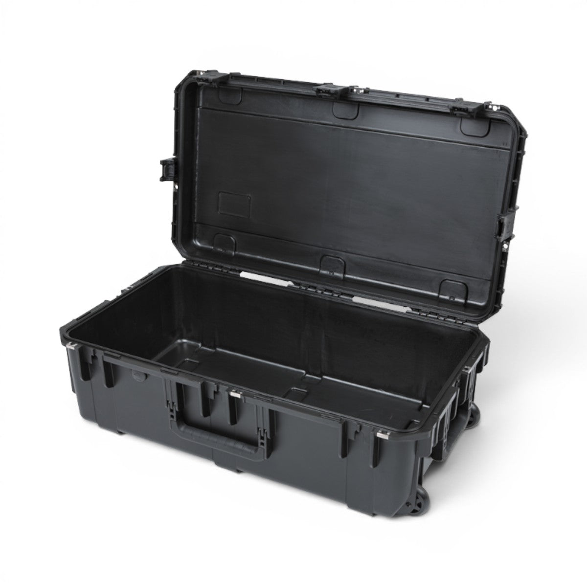 SKB Cases iSeries 3016-10 black waterproof injection molded polypropylene equipment case with open lid