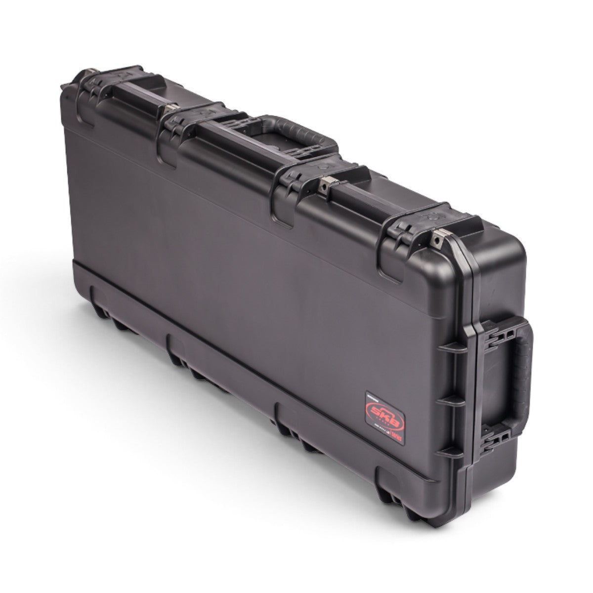 SKB Cases iSeries 3614-6 black waterproof injection molded polypropylene equipment case with trigger latches