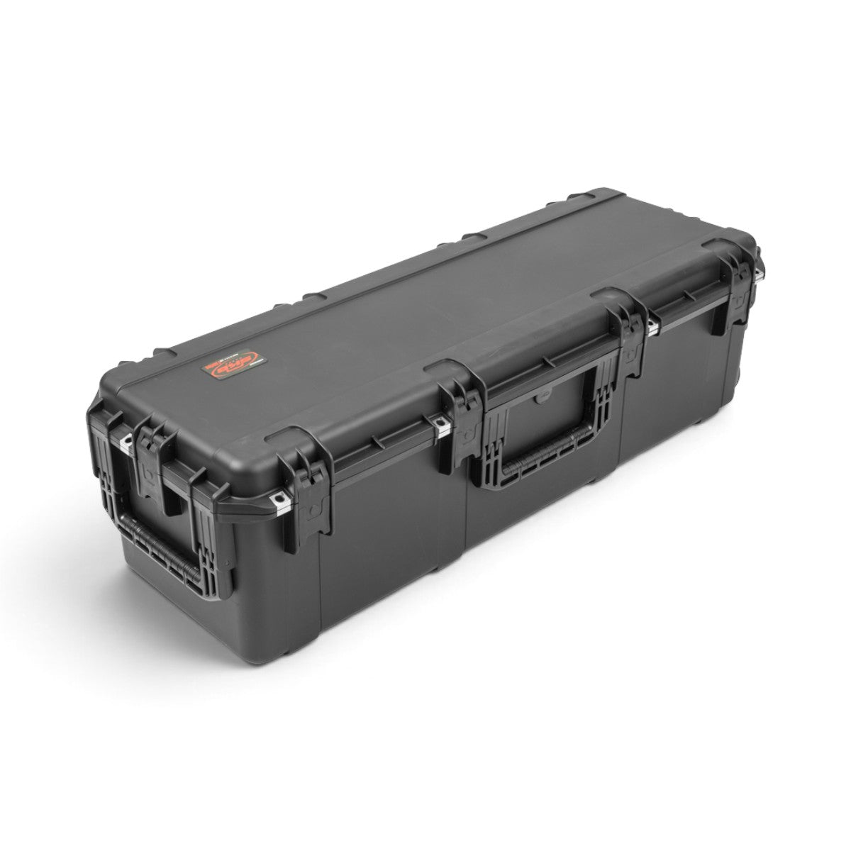 SKB Cases iSeries 4 rifle locker in black, featuring a durable, watertight, and impact-resistant hard shell design.