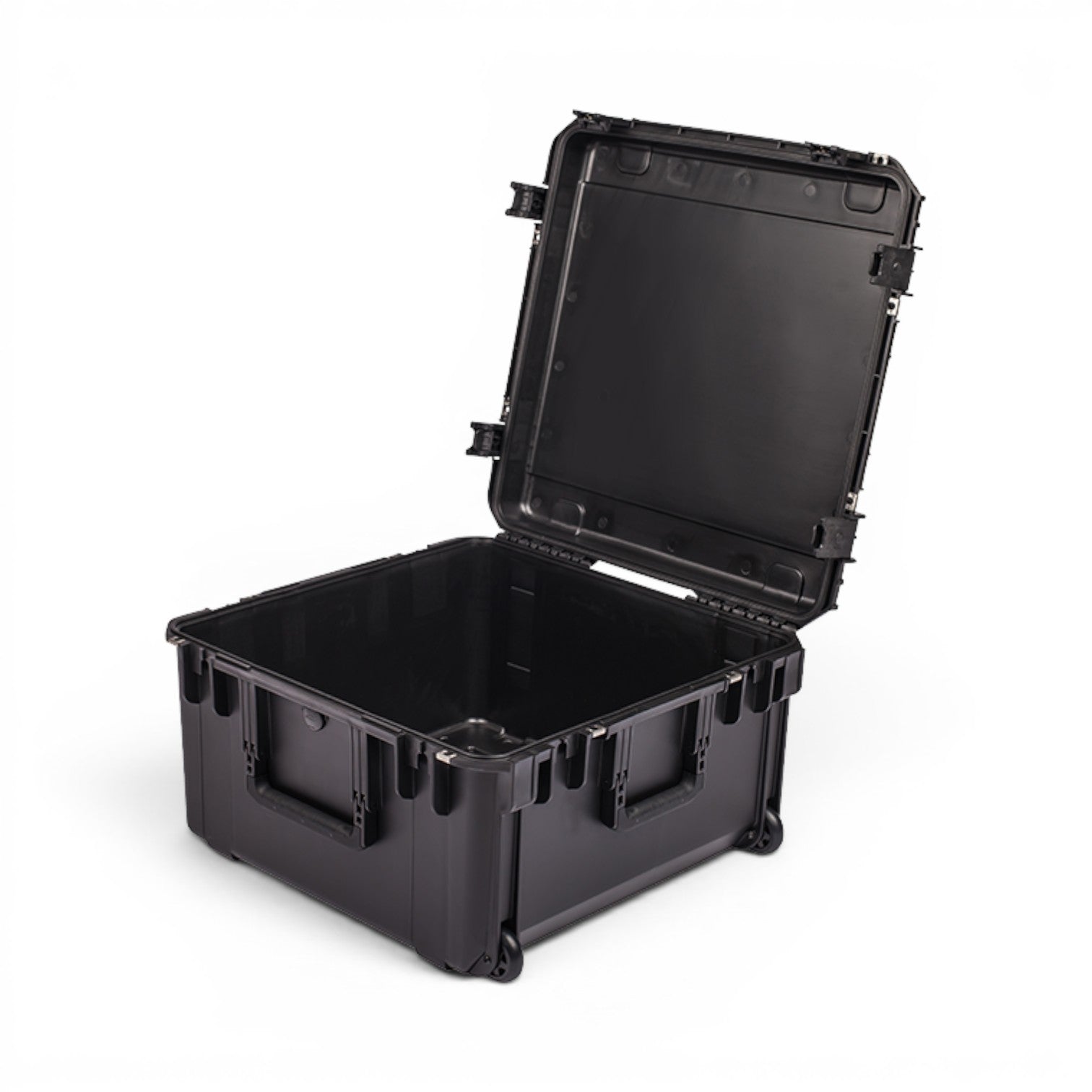 SKB Cases iSeries 2222-12 black waterproof injection molded polypropylene protective equipment case with open lid