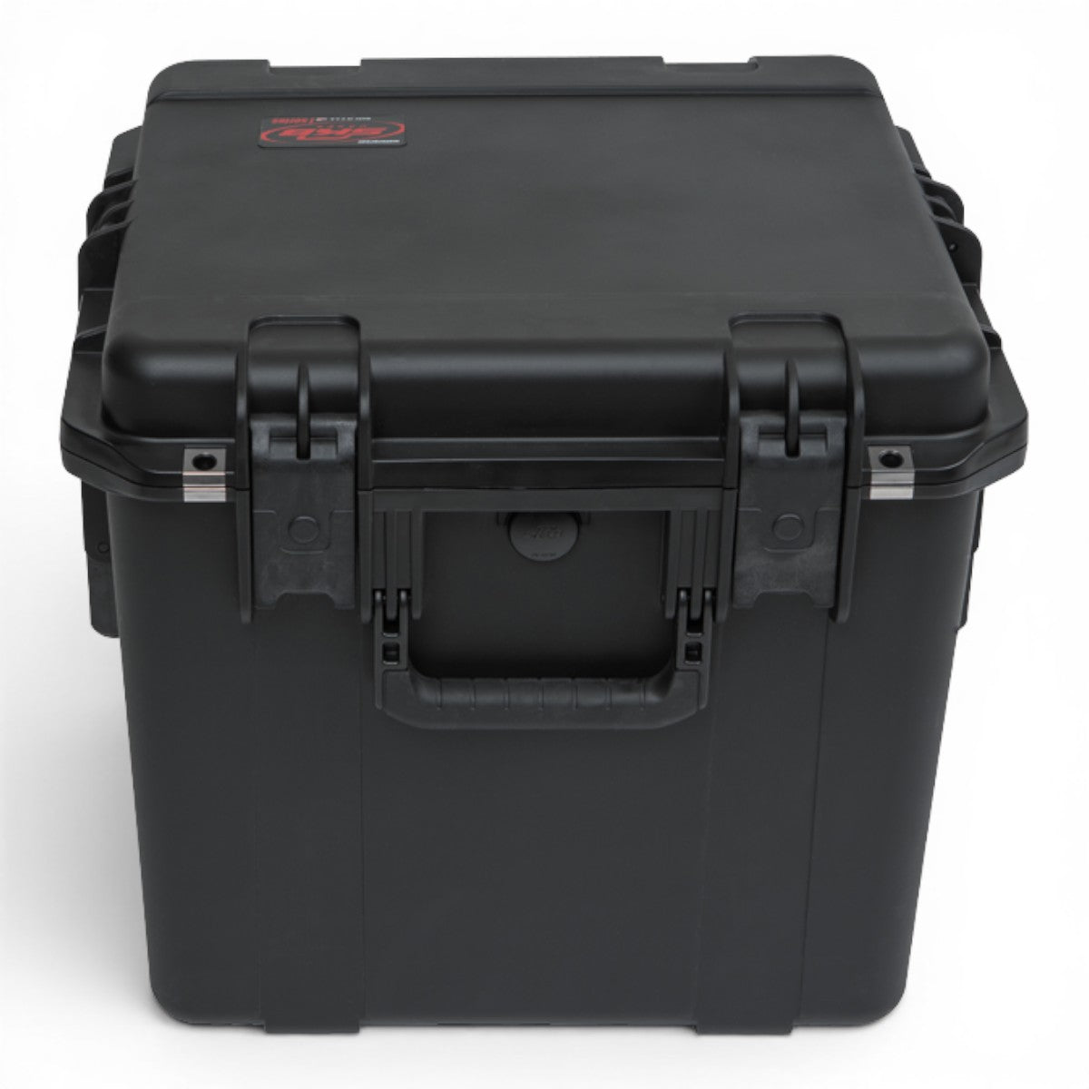 SKB Cases iSeries 1717-16 black waterproof injection molded polypropylene equipment case with trigger latches