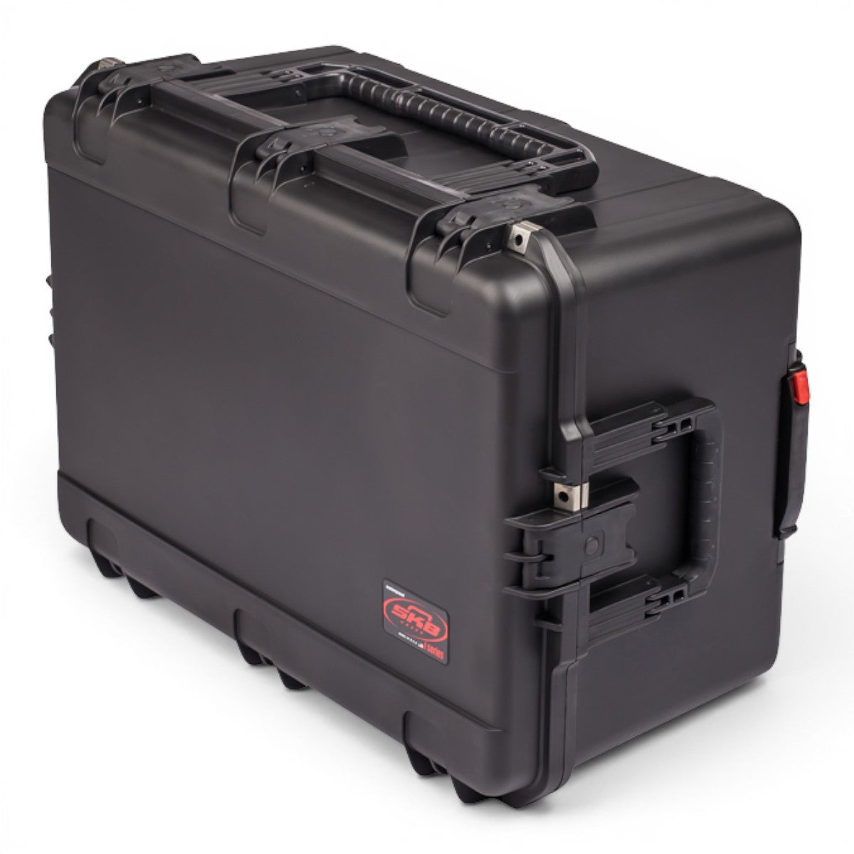 SKB Cases iSeries 2617-12 black waterproof injection molded polypropylene equipment case with heavy-duty latches
