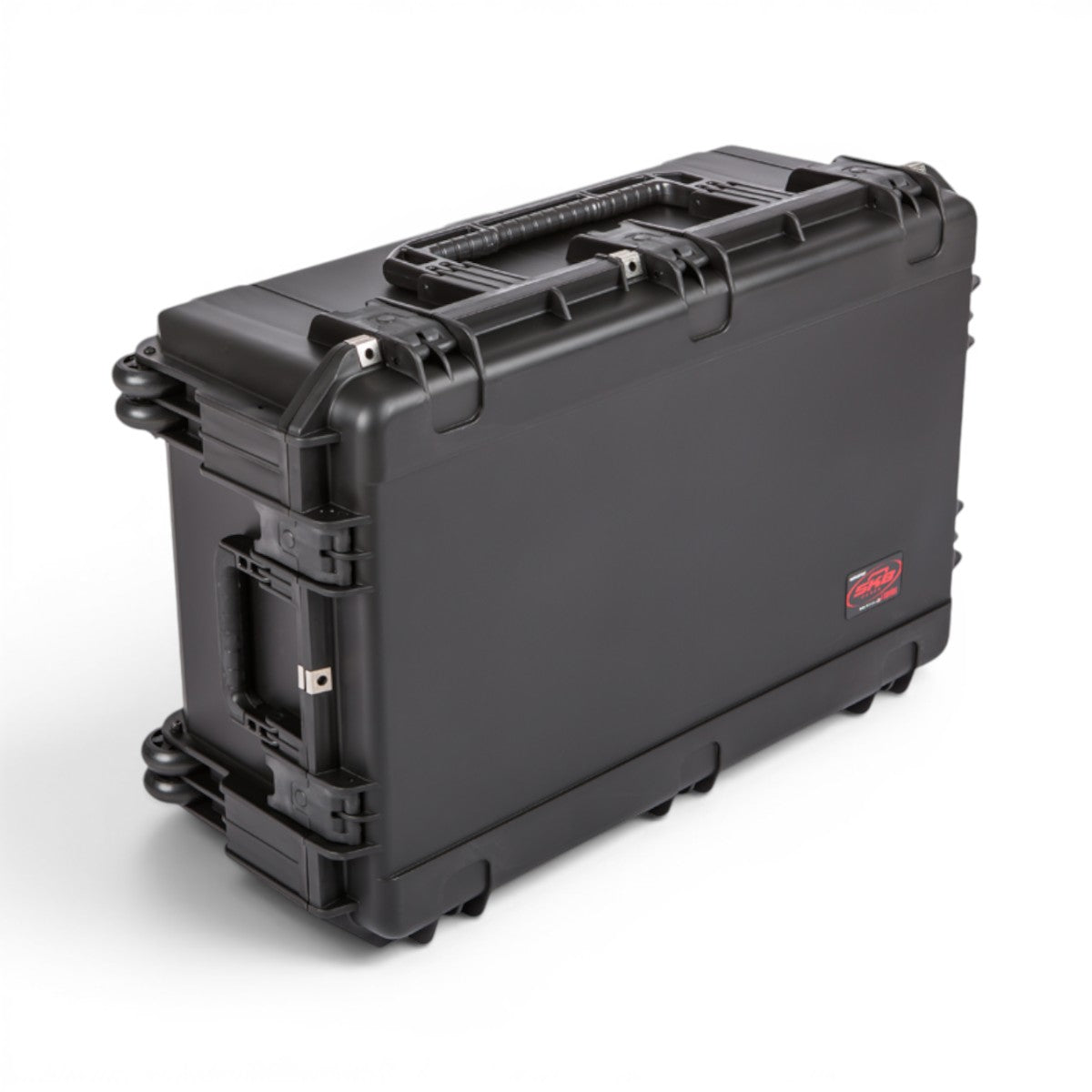 SKB Cases iSeries 3019-12 black waterproof injection molded polypropylene equipment case with side handle