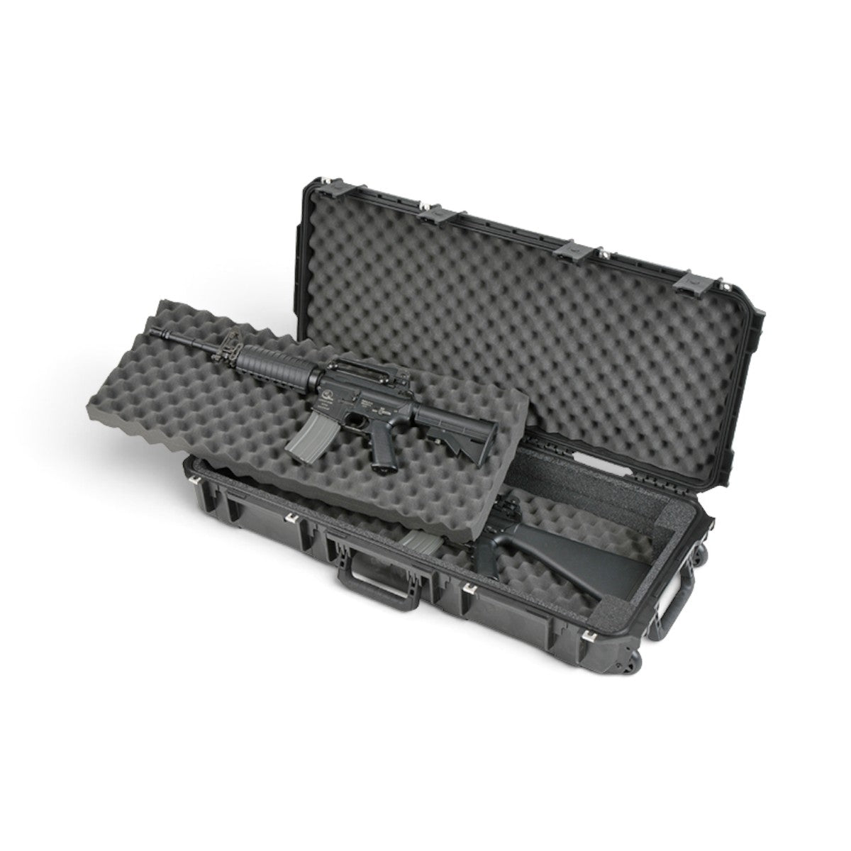 SKB Cases iSeries 3614-6 double rifle case in black with foam bunk-bed system holding two M4 style rifles