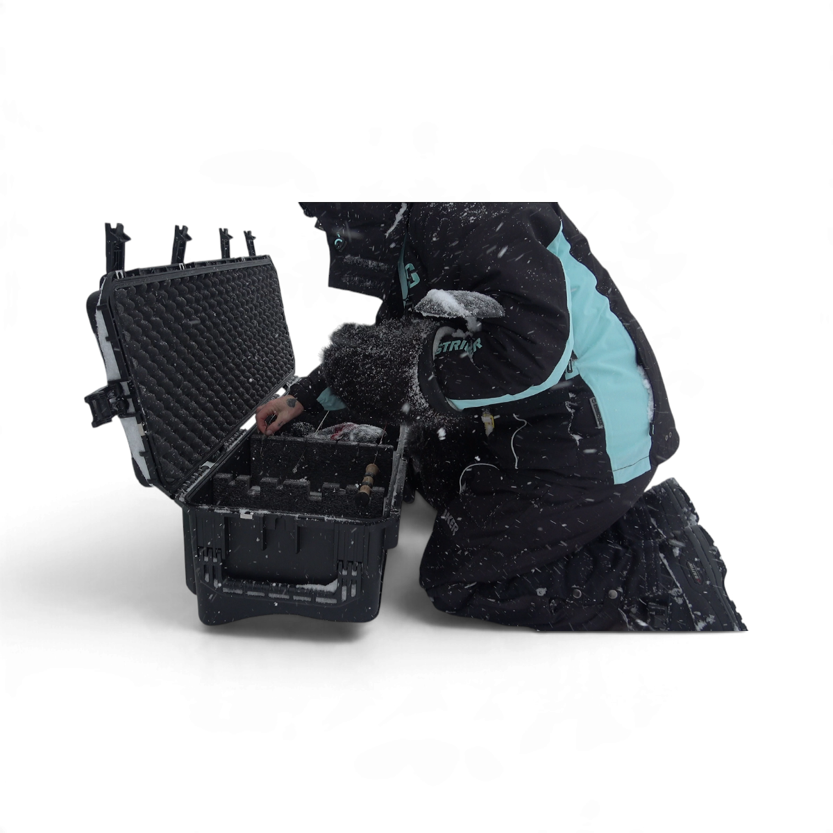 iSeries 4213-12 Fishing Locker - Waterproof Ice Fishing