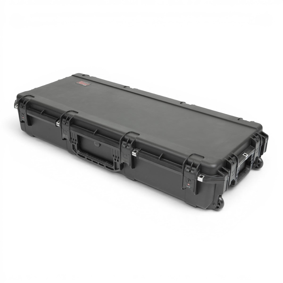 SKB Cases iSeries 61-note keyboard case in black, featuring a waterproof, military-grade hard shell with locking latches.