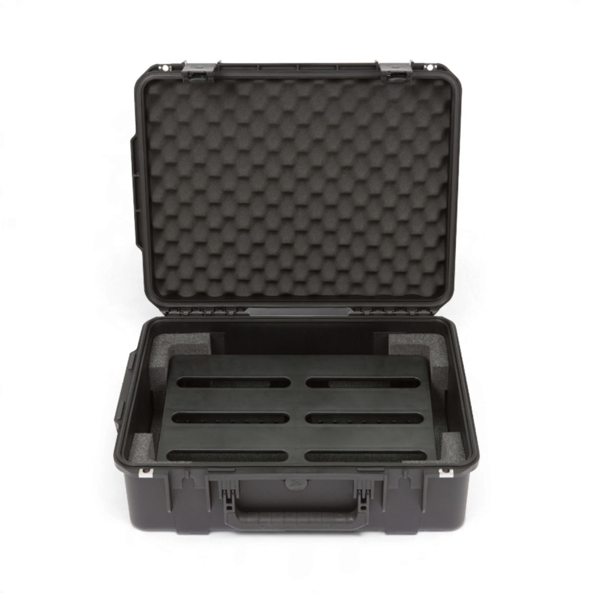SKB Cases iSeries 2015-7 waterproof hard case with an open lid and a black non-powered pedalboard insert inside.