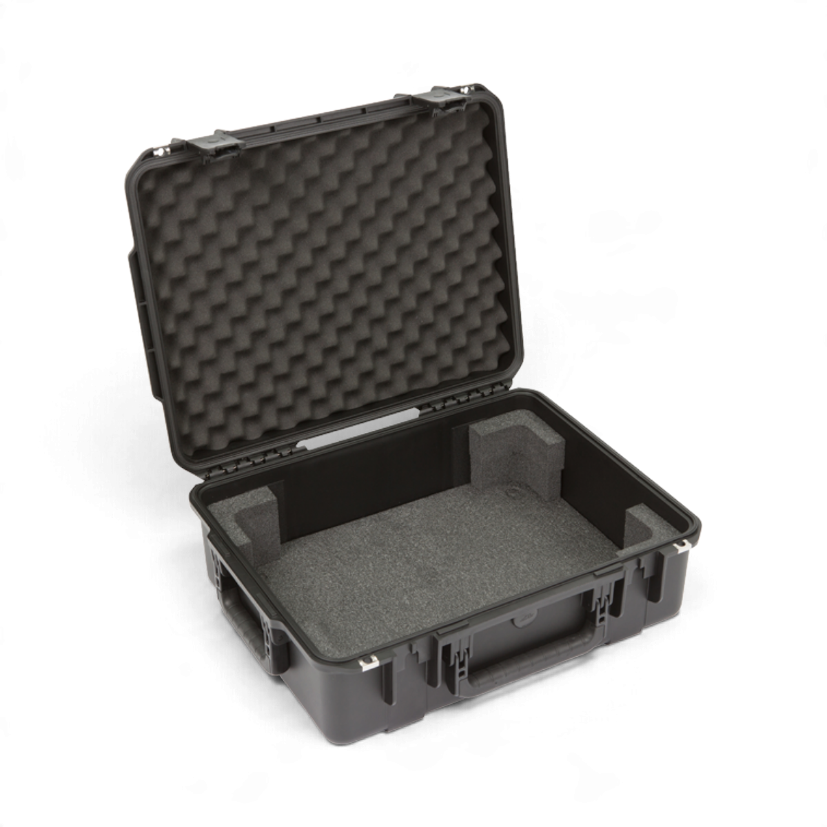SKB Cases iSeries 2015-7 waterproof hard case with custom foam interior for pedalboard storage