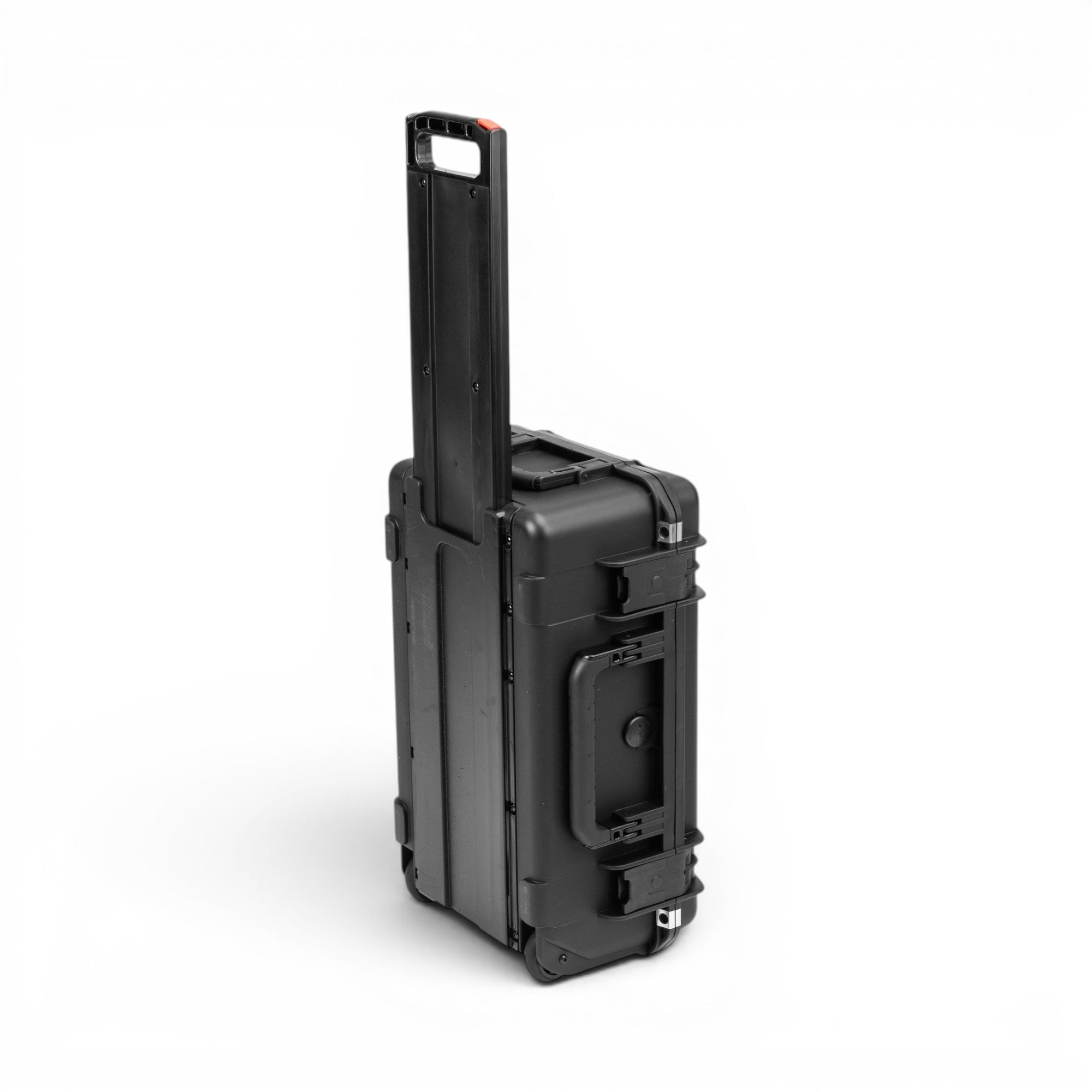 SKB Cases iSeries Slab 133 waterproof collector case in black with telescoping handle and wheels
