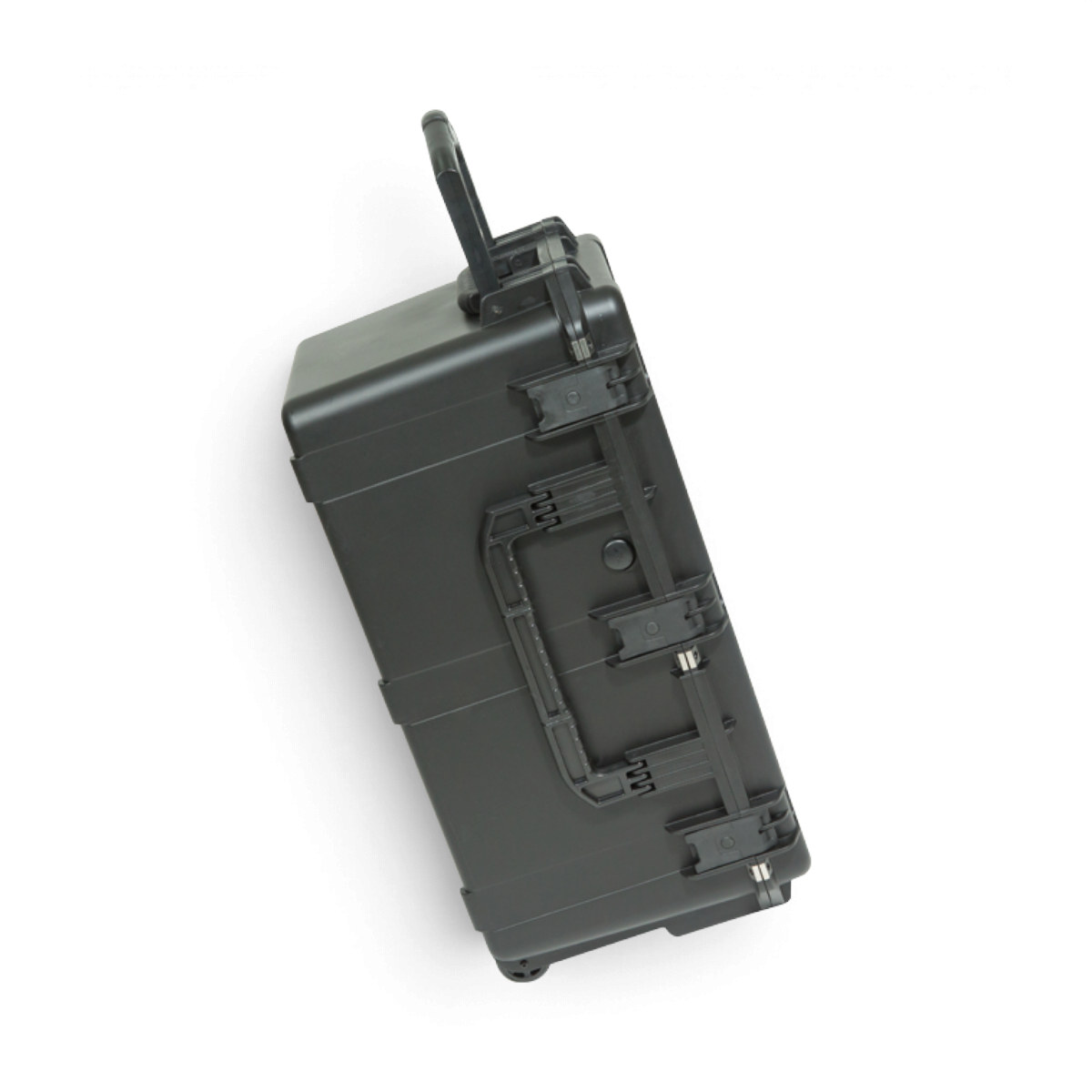 SKB Cases iSeries 2914-15 black waterproof injection molded polypropylene footlocker case with handle and wheels