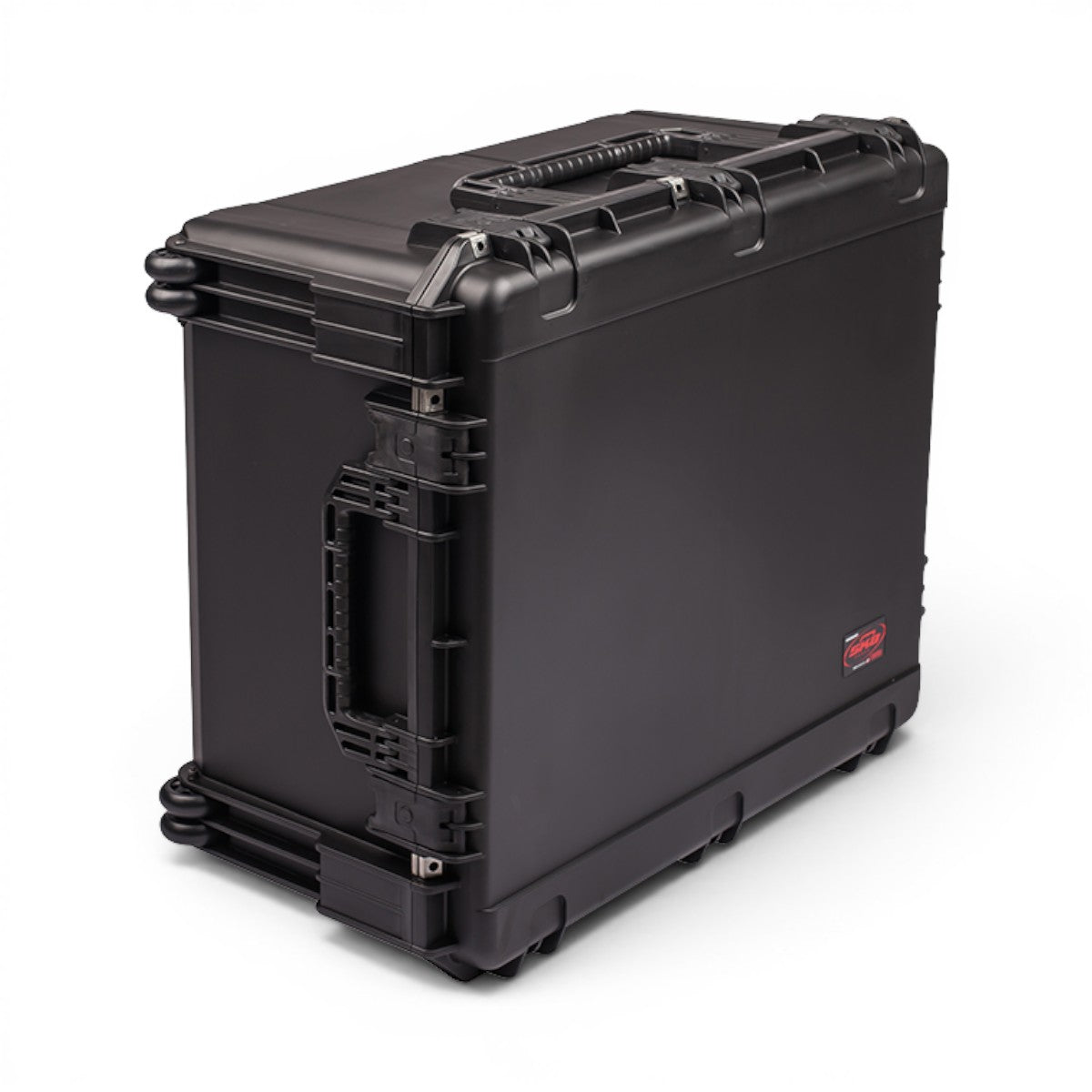 SKB Cases iSeries 3026-15 black waterproof injection molded polypropylene protective equipment case