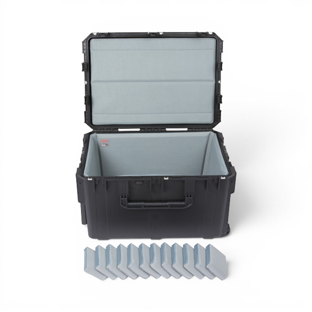 SKB Cases iSeries 3021-18 waterproof equipment case with grey Nylex-wrapped foam liner and adjustable dividers