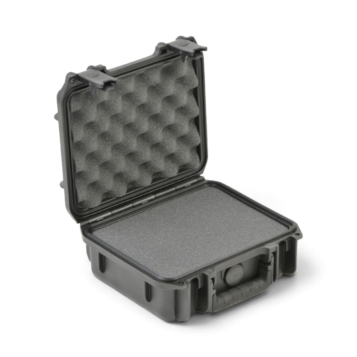SKB Cases iSeries 0907-4 waterproof hard case in black with open lid and protective egg-crate foam interior