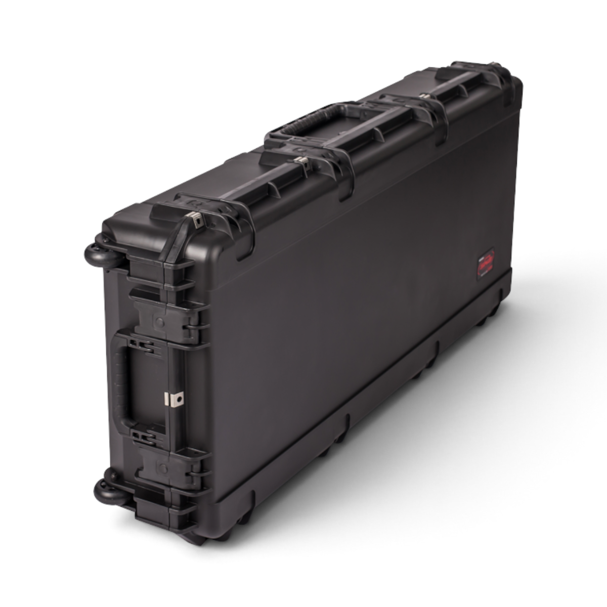 SKB Cases iSeries 4719-8 black waterproof injection molded hard case with wheels and heavy-duty trigger latches.