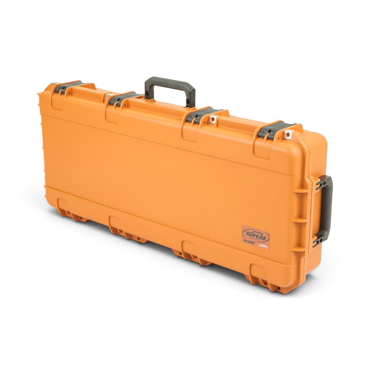 SKB Cases Pro Series small bow case in coyote brown, featuring a waterproof, impact-resistant hard shell design.